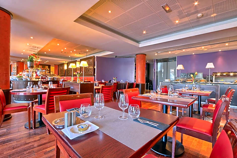 Golden Tulip Paris CDG Airport  Villepinte