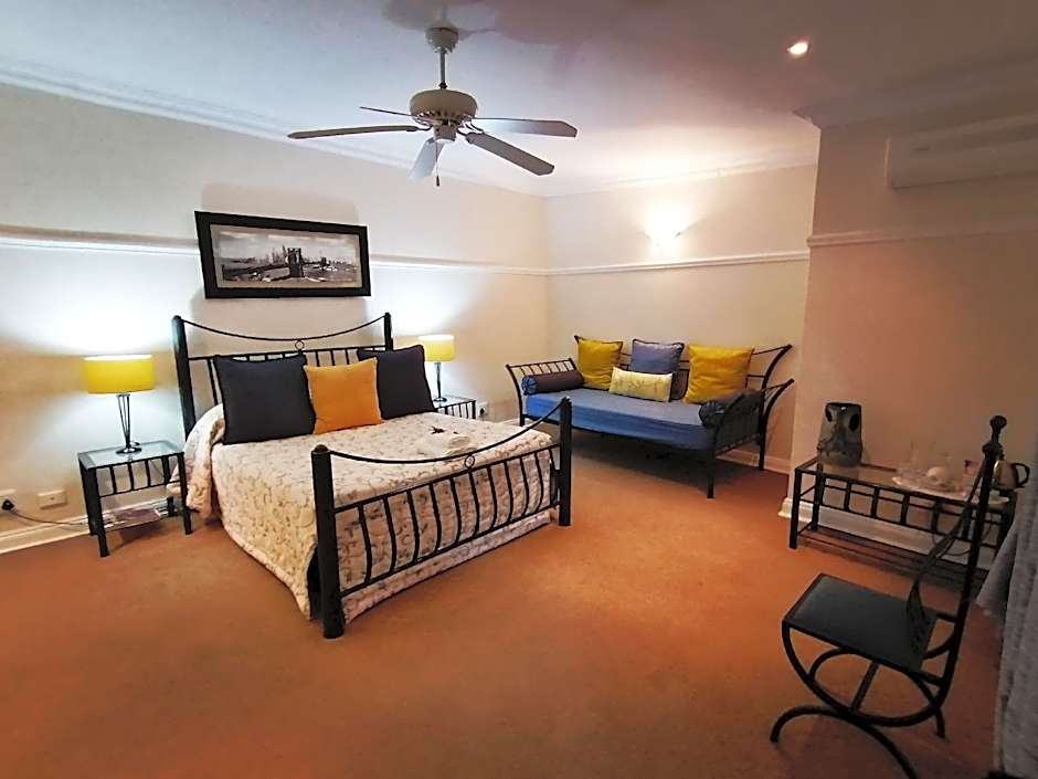 Photo 1 of 2 of Luxury