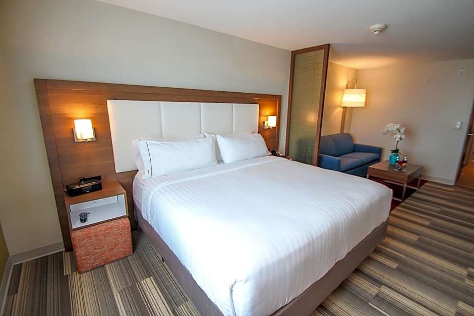 Holiday Inn Express & Suites Miami Airport By IHG