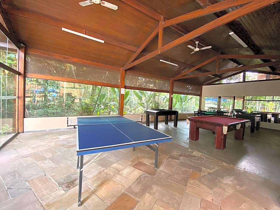 Flat Estudio 220 amarílis 3 Piscinas climatizadas, carregar veiculo eletrico, Bertioga, Riviera de São Lourenço Apartamento estúdio, cozinha equipada completa, serviço de hotelaria, limpeza e trocas diária de toalhas, WI-FI 500 MB