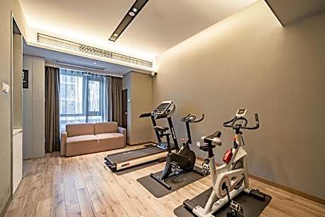 Lereal Inn Ningbo East New City