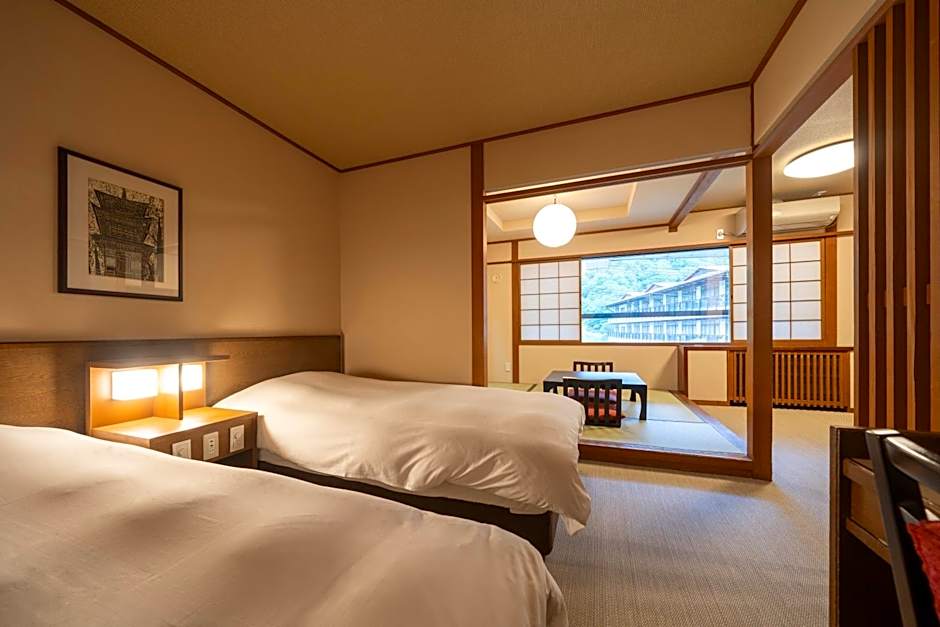 Photo 1 of 4 of Room with Tatami Area