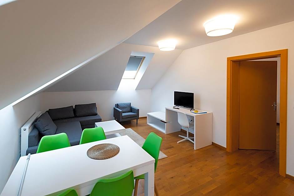 MERKUR APARTMENTS - SELF CHECK-in