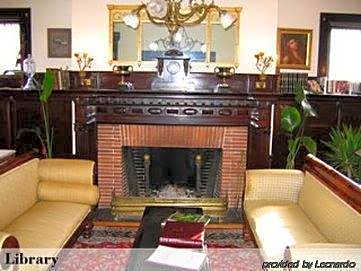 Edgewood Manor