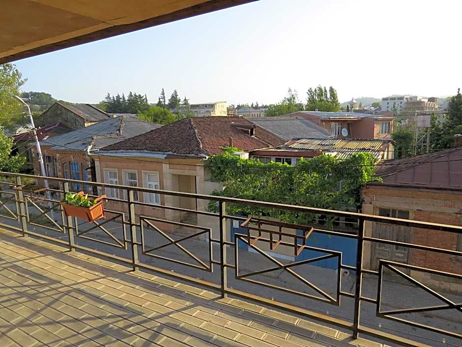 Kutaisi Center Guesthouse