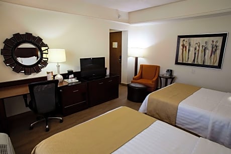 2 Double Beds, Non-Smoking, Continental Breakfast