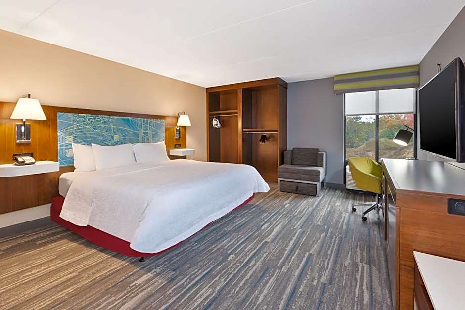 Hampton Inn By Hilton Traverse City