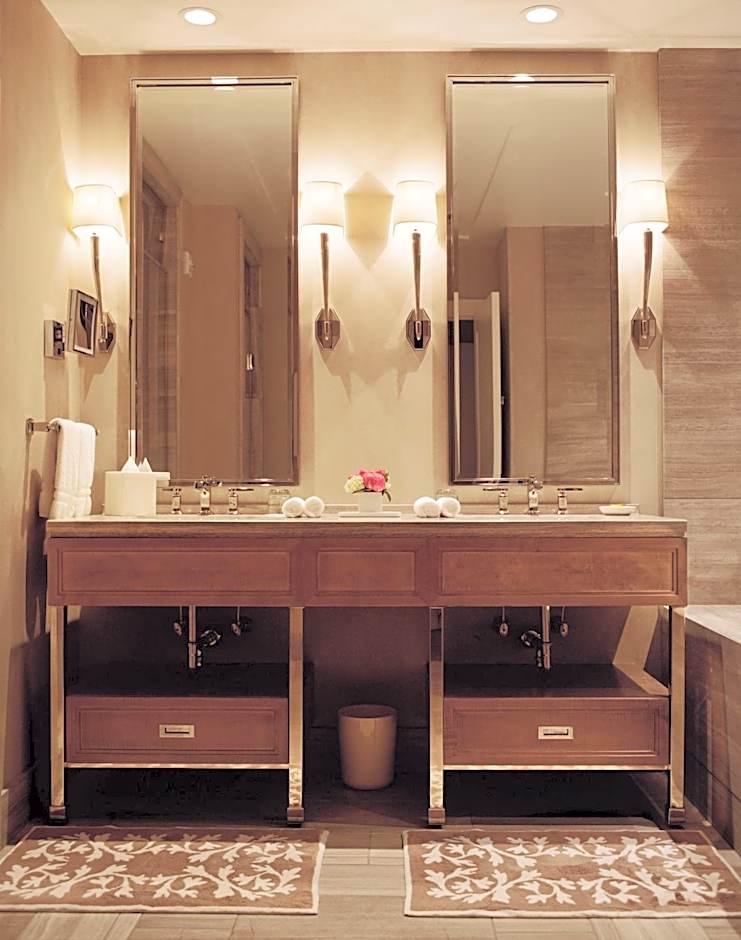 The Rittenhouse Hotel