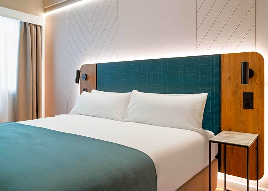 Limehome Benidorm Calle Major