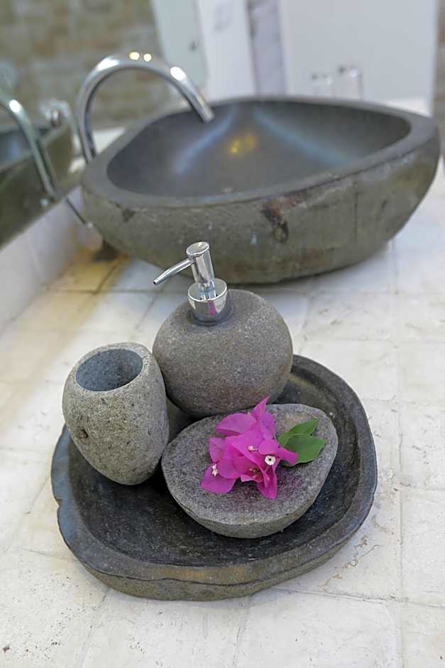 Tamoa Boutique Hotel