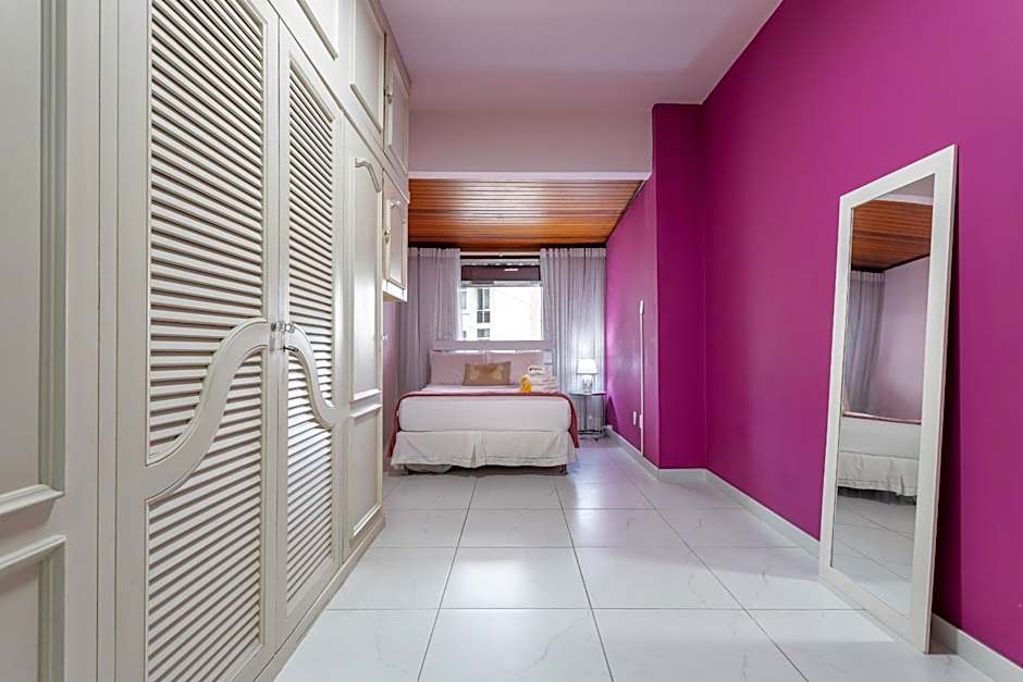 Charme em Copacabana - Ótimo para casais - MVC1103 Z5