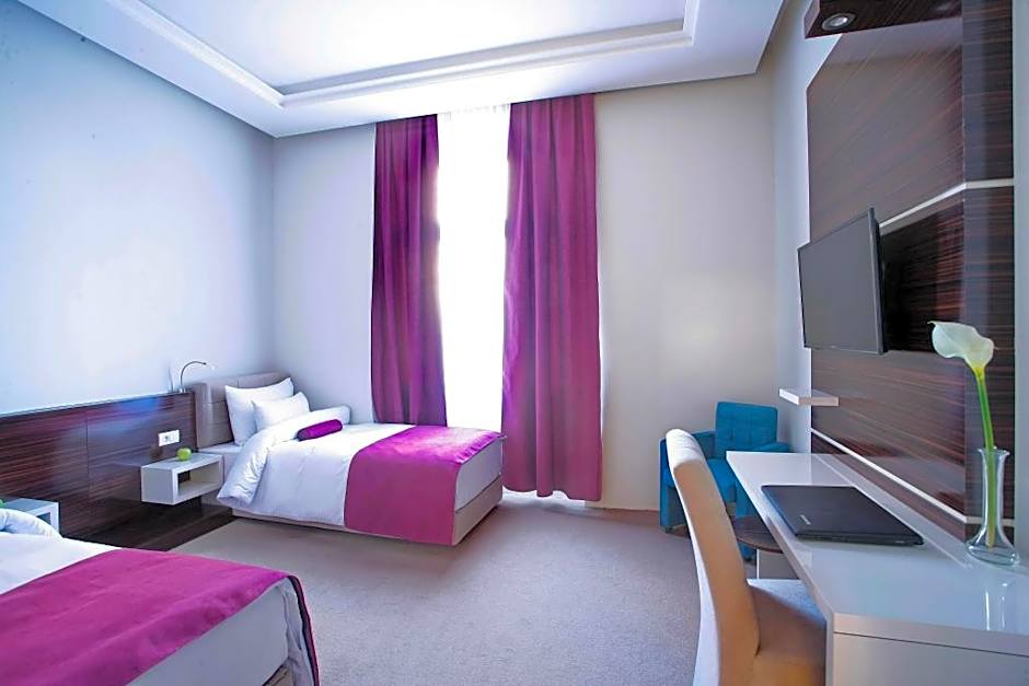 Hotel Theater Belgrade