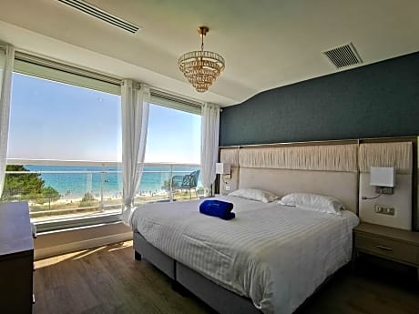 Prestige Suite with Sea View