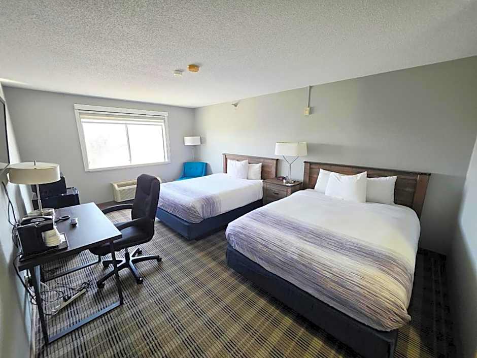 AmericInn by Wyndham Minot