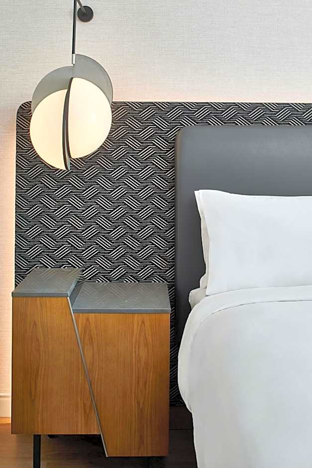 Hotel Celare, Cincinnati Midtown, a Tribute Portfolio Hotel