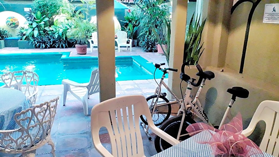 Solimar Inn Suites