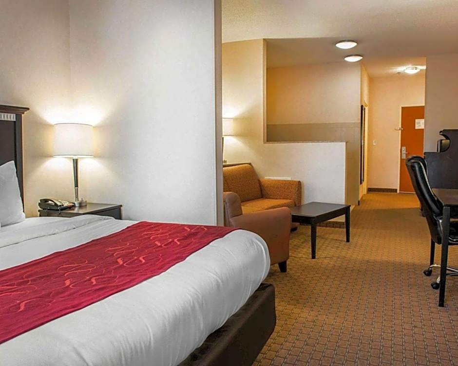 Comfort Suites Southport