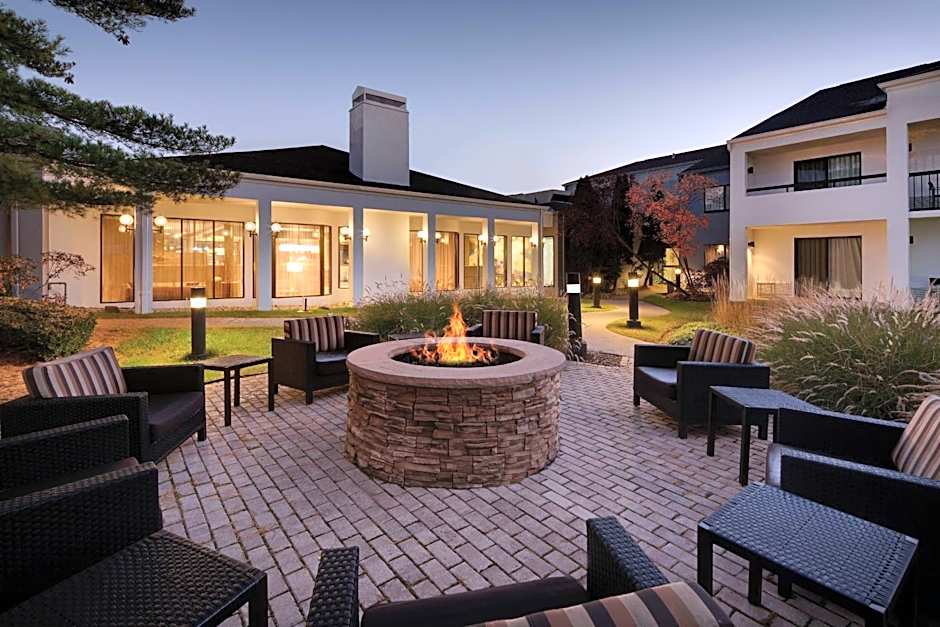 Courtyard by Marriott Detroit Southfield