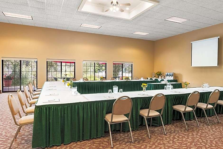 Bitterroot River Inn and Conference Center