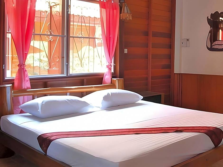 4T Guesthouse