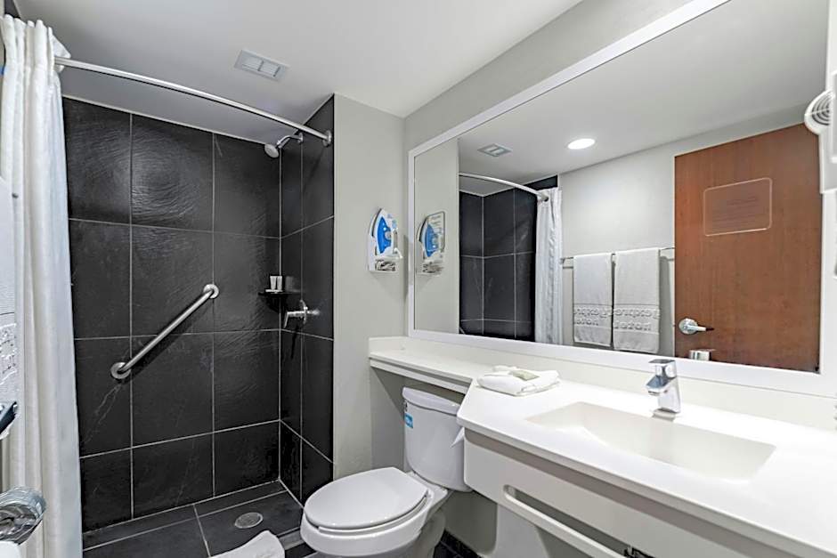 City Express by Marriott Salina Cruz