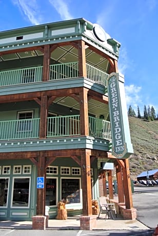 The Green Bridge Inn