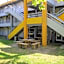 Premiere Classe Saint Quentin En Yvelines - Elancourt