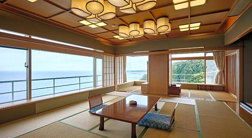 Hotel Urashima