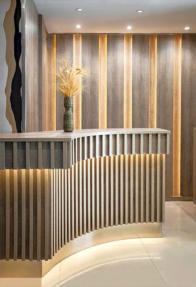 Phidias Piraeus Hotel