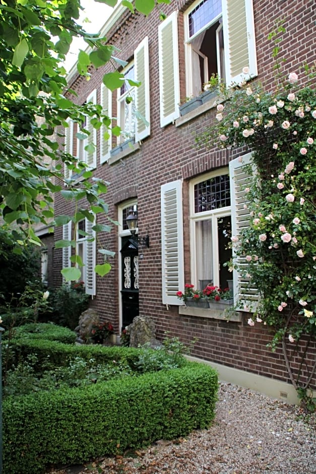 Annelies'Place to B& B