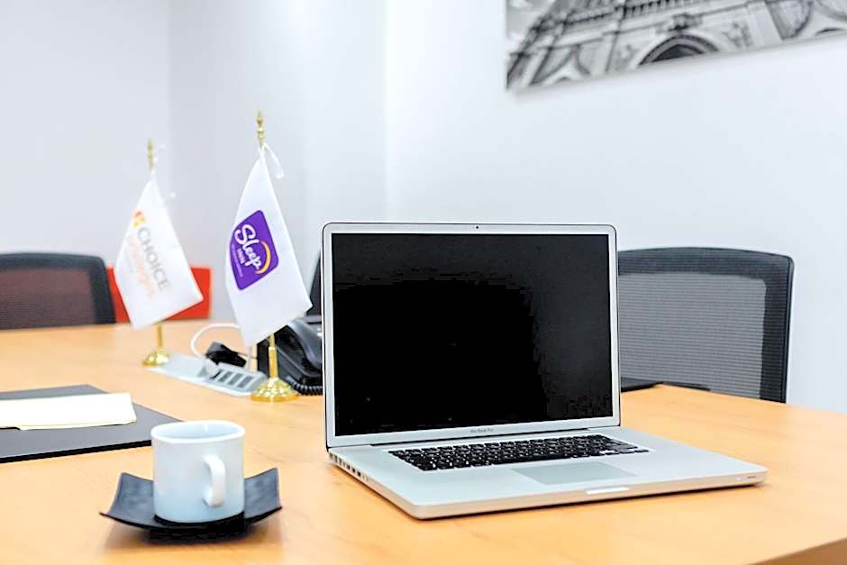 Sleep Inn Leon Antares