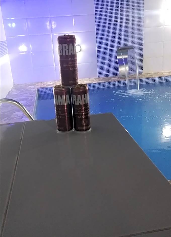 Casa de Praia com Piscina em Mongaguá Disponível para festa de Natal 2025