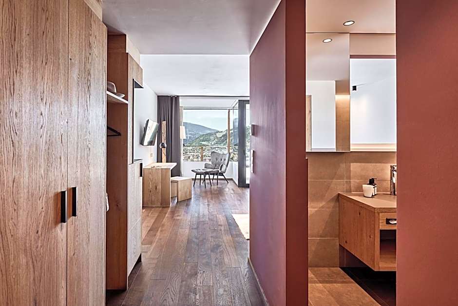 Haller Suites & Restaurant