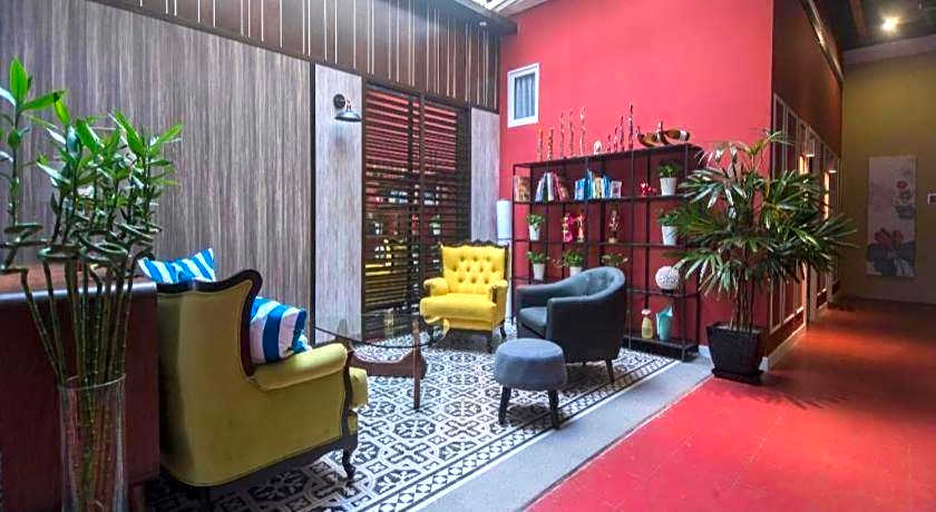 iStay Hotel