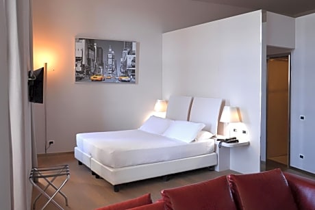 King Suite with Spa Access