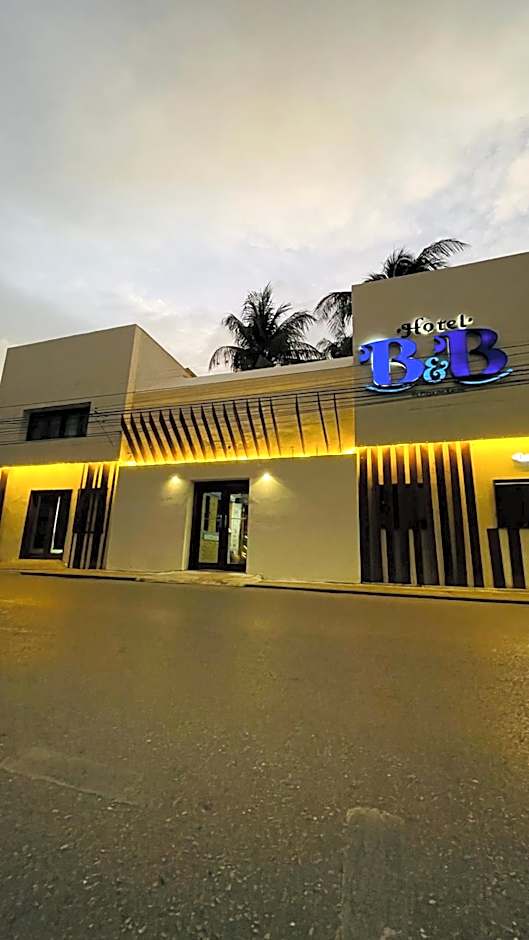 Hotel B&B by Playa del Karma