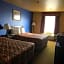 Econo Lodge Inn & Suites