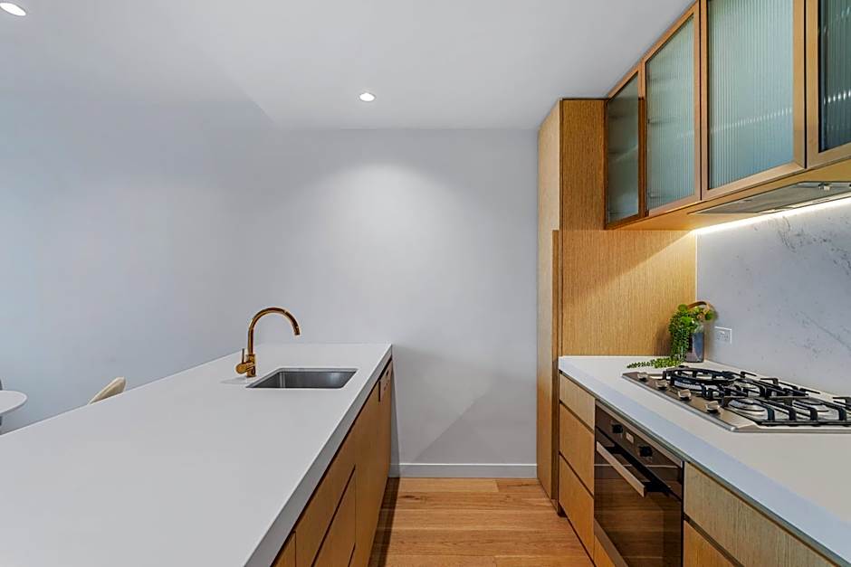 Collins House Apartments by CLLIX