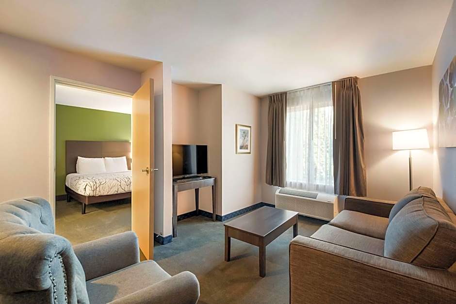 SureStay Plus Hotel by Best Western SeaTac Airport