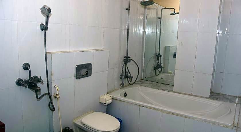 Hotel Om International