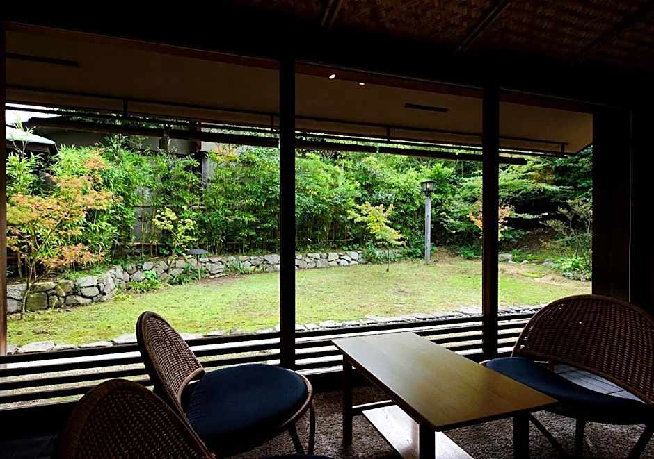 Kawatana Grand Hotel Otafuku