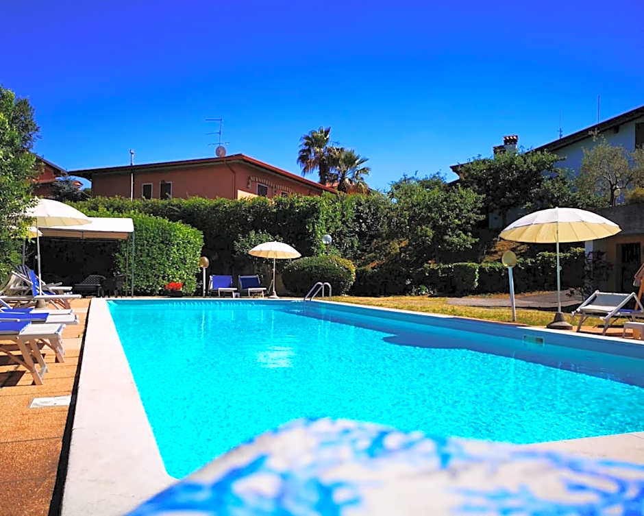 Albergo B&B Tenesi