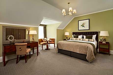 Hunters Yard Executive, Guest room, 1 King, Courtyard view