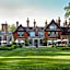 Elmers Court Hotel