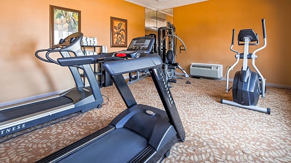 SureStay Plus Hotel by Best Western Fayetteville
