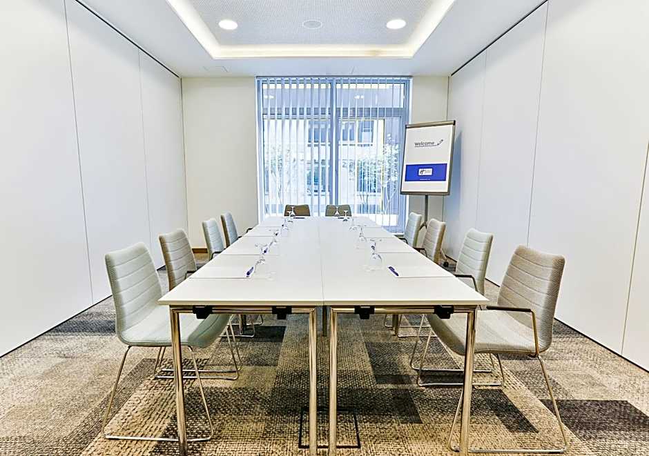 Holiday Inn Express Karlsruhe - City Park By IHG