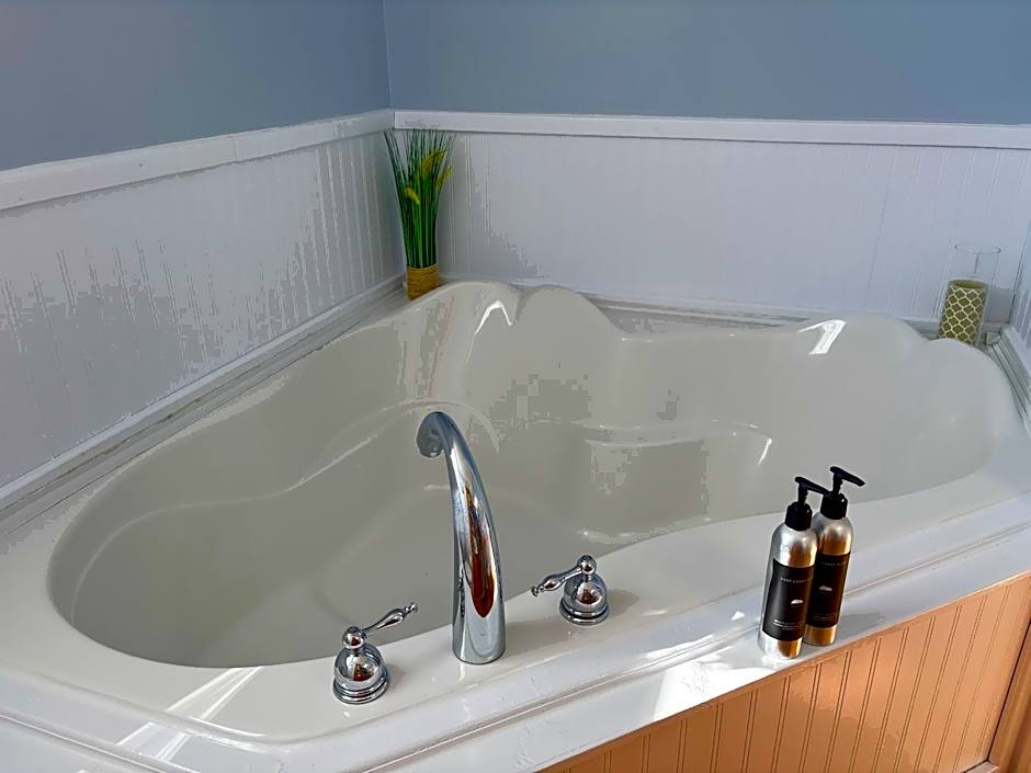 The Bread and Cheese Country Inn