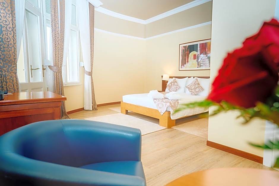 BRISTOL Hotel Opatija