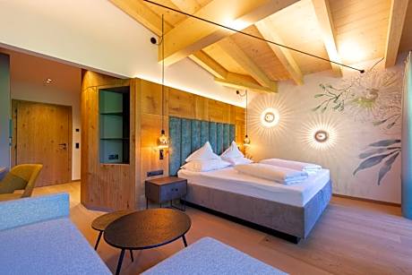 Suite with Mountain View