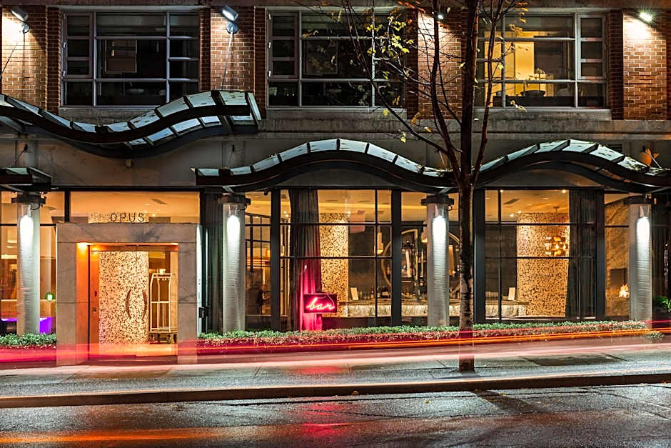 Opus Hotel